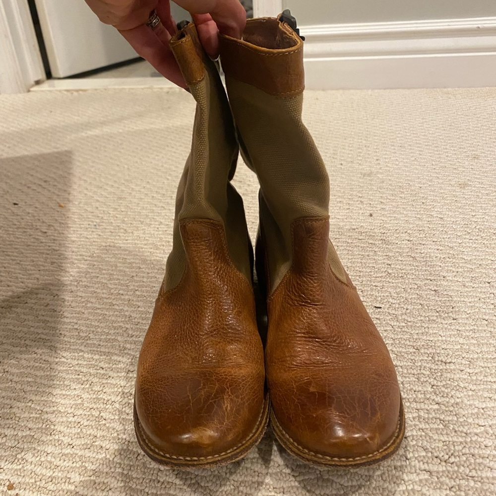 Frye boots size 7 1/2
